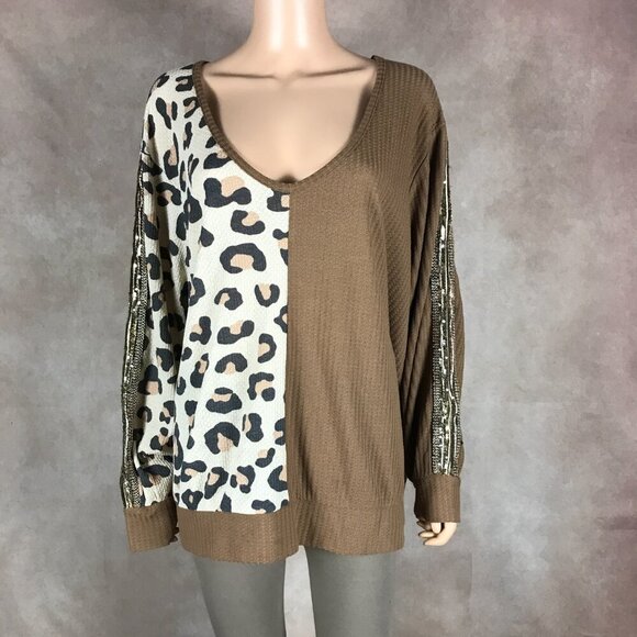 VENUS Sequin Sleeve Animal Print Waffle Knit Top 2X - Picture 1 of 7